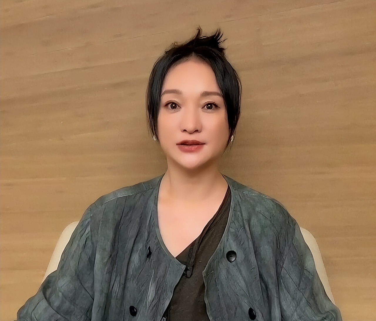 香港回归25年云歌会,当老去的星爷成龙祝福香港,爱国情怀破防了休闲区蓝鸢梦想 - Www.slyday.coM 香港回归25年云歌会,当老去的星爷成龙祝福香港,爱国情怀破防了休闲区蓝鸢梦想 - Www.slyday.coM