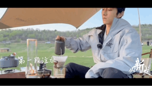 本哥这个系列vlog是慢综吧，是来教大家如何慢下来享受生活的吧休闲区蓝鸢梦想 - Www.slyday.coM