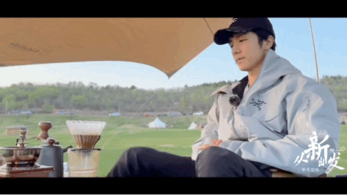 本哥这个系列vlog是慢综吧，是来教大家如何慢下来享受生活的吧休闲区蓝鸢梦想 - Www.slyday.coM