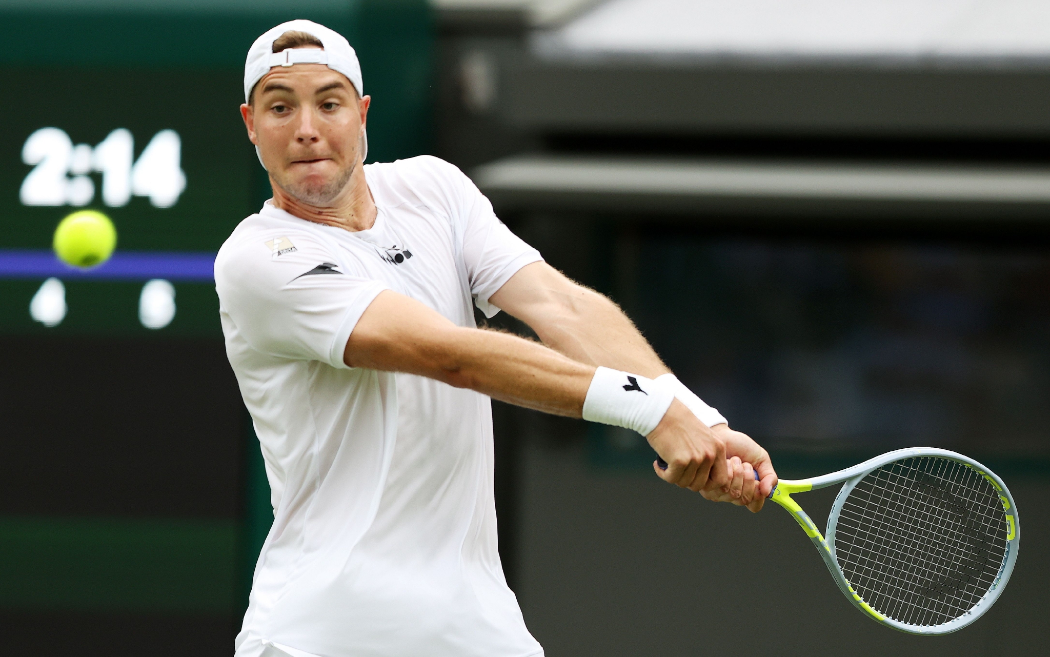 网球温网阿尔卡拉斯晋级