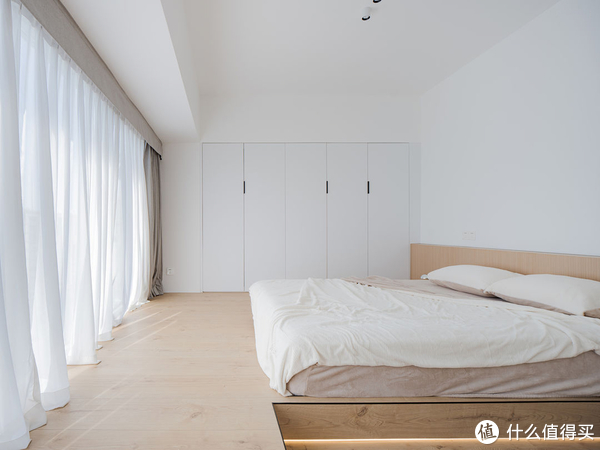 90后姑娘玩转装修“加减法”，预算不超反减，室内还特别舒适温馨休闲区蓝鸢梦想 - Www.slyday.coM