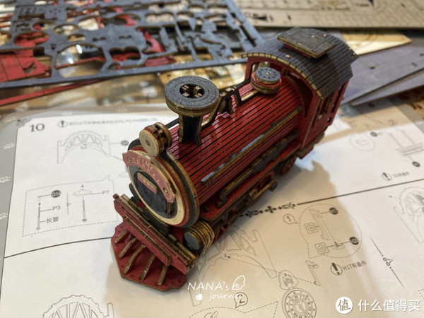 有趣的手工书立制作，神奇又治愈的时光站台，比乐高更具可玩性休闲区蓝鸢梦想 - Www.slyday.coM