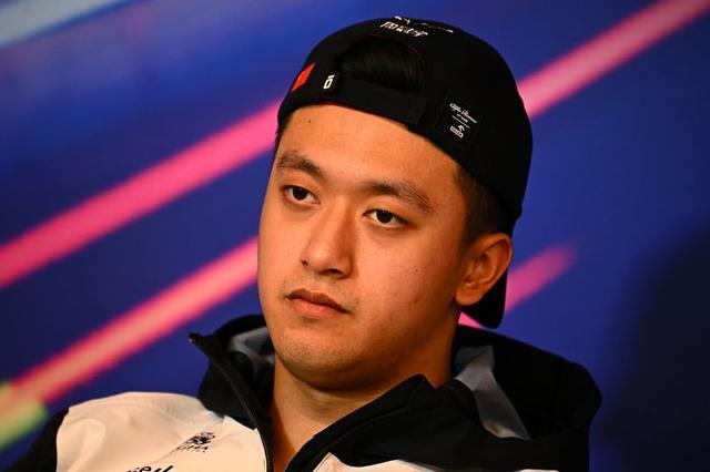 中国F1车手自曝曾因国籍受欺凌：被对手故意撞车 我用实力打他们脸休闲区蓝鸢梦想 - Www.slyday.coM