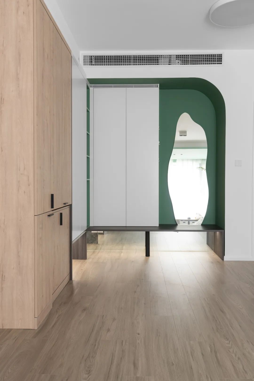 看90后是如何把家装成休闲、娱乐于一体的！休闲区蓝鸢梦想 - Www.slyday.coM