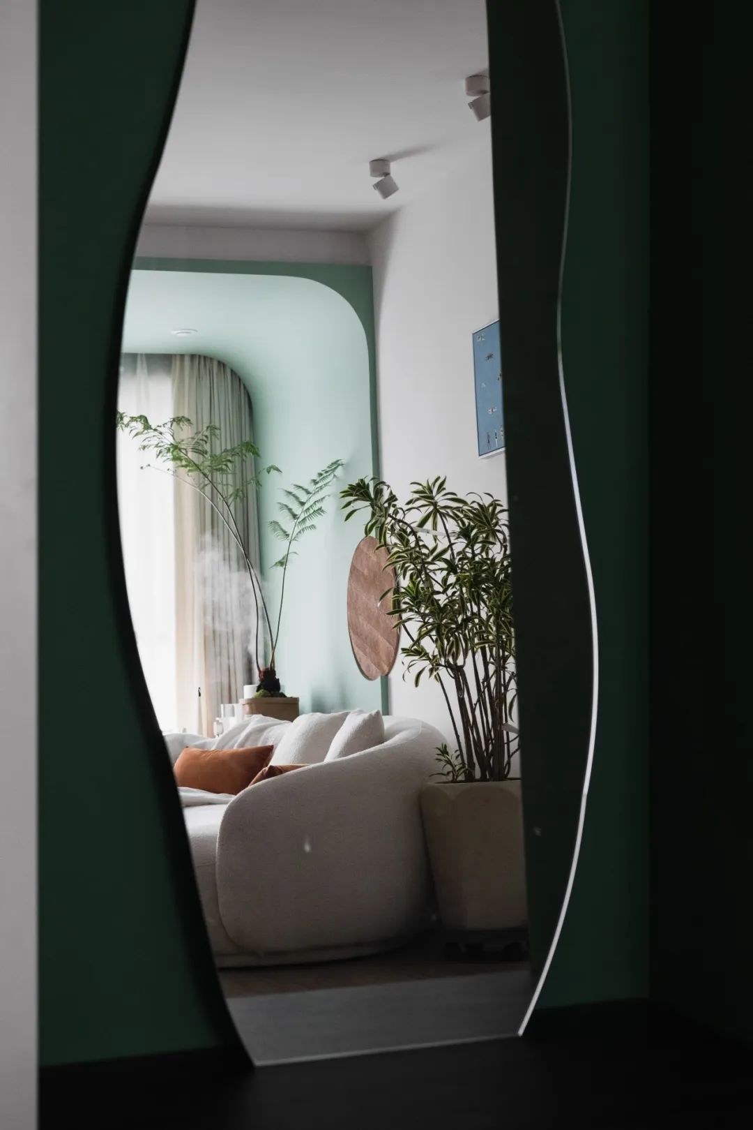 看90后是如何把家装成休闲、娱乐于一体的！休闲区蓝鸢梦想 - Www.slyday.coM