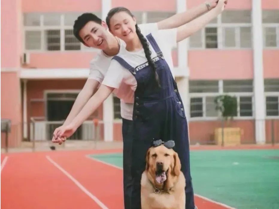 全国首个盲人声乐硕士张晨的读研路:传递光明,戴上奖章,收获爱情__财经头条