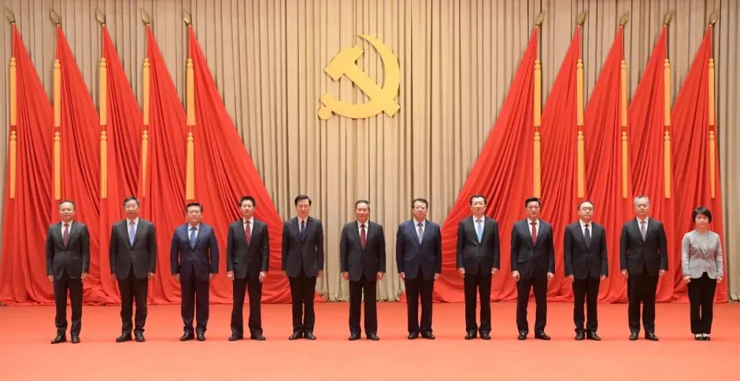 诸葛宇杰为上海市委副书记;当选为上海市委常委的还有刘学新,吴清,胡