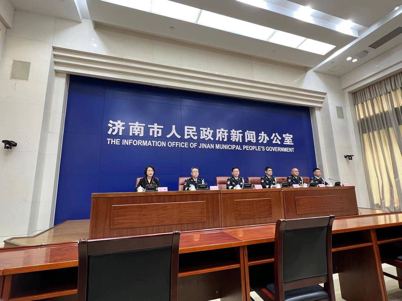 用热血忠诚守护人民群众！济南5年先后有8名民警辅警因公牺牲休闲区蓝鸢梦想 - Www.slyday.coM