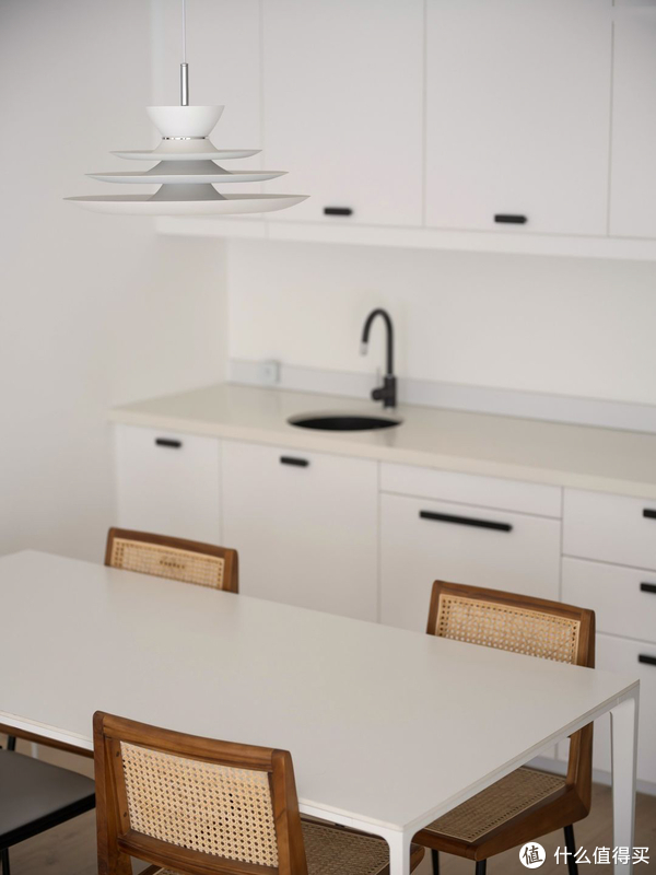 90后姑娘玩转装修“加减法”，预算不超反减，室内还特别舒适温馨休闲区蓝鸢梦想 - Www.slyday.coM