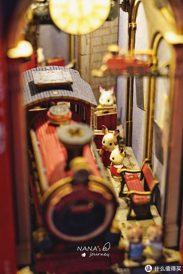 有趣的手工书立制作，神奇又治愈的时光站台，比乐高更具可玩性休闲区蓝鸢梦想 - Www.slyday.coM