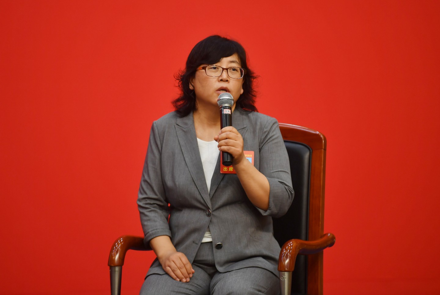 党代表,北京农业职业学院园艺系副主任吴晓云接受采访.