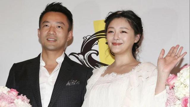 张兰给汪小菲过41岁生日，安慰他吃一堑长一智，直播是为儿子创业|汪小菲|张兰|生日_新浪新闻