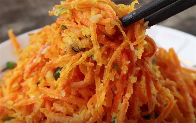 为什么酒店的蒸胡萝卜丝那么好吃?原来做法有诀窍,看一遍就学会休闲区蓝鸢梦想 - Www.slyday.coM 为什么酒店的蒸胡萝卜丝那么好吃?原来做法有诀窍,看一遍就学会休闲区蓝鸢梦想 - Www.slyday.coM