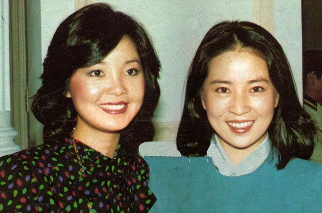 被“林凤娇”惊艳到了,穿衣低调却时髦,与林青霞同框气质也不输休闲区蓝鸢梦想 - Www.slyday.coM 被“林凤娇”惊艳到了,穿衣低调却时髦,与林青霞同框气质也不输休闲区蓝鸢梦想 - Www.slyday.coM