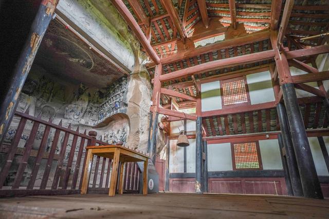 成都周边有一个非常有趣的寺庙，藏在洞穴下，不说你肯定不知道休闲区蓝鸢梦想 - Www.slyday.coM