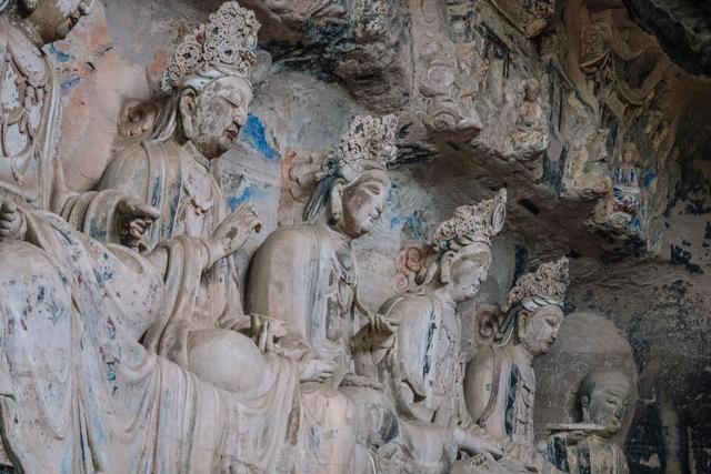 成都周边有一个非常有趣的寺庙，藏在洞穴下，不说你肯定不知道休闲区蓝鸢梦想 - Www.slyday.coM