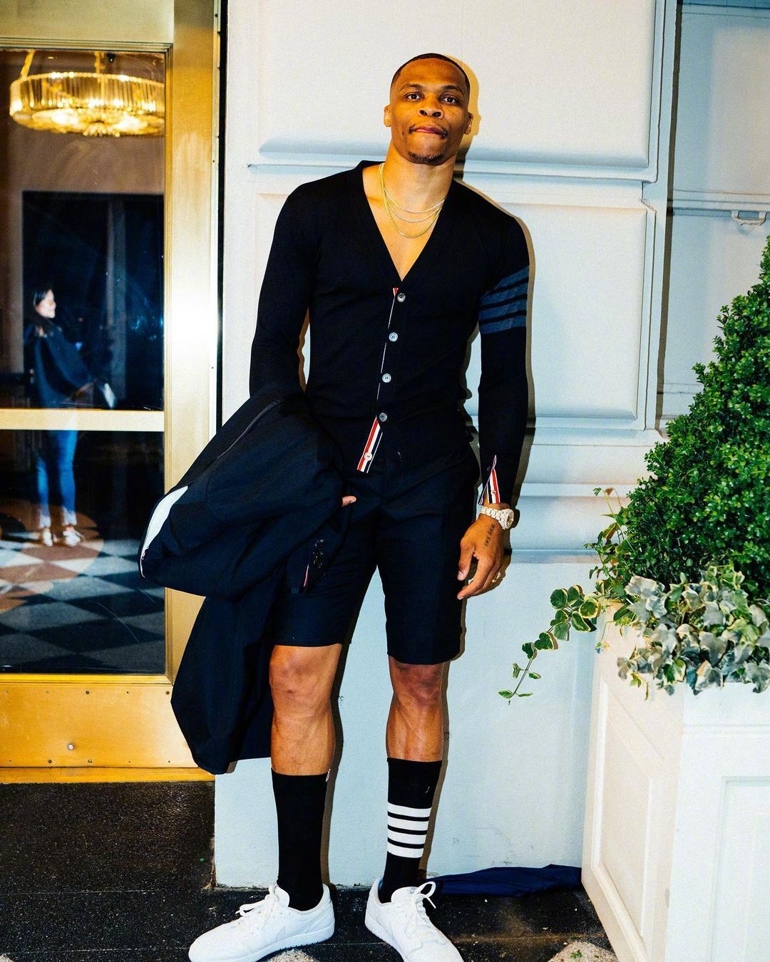 威少休赛期的时尚表现