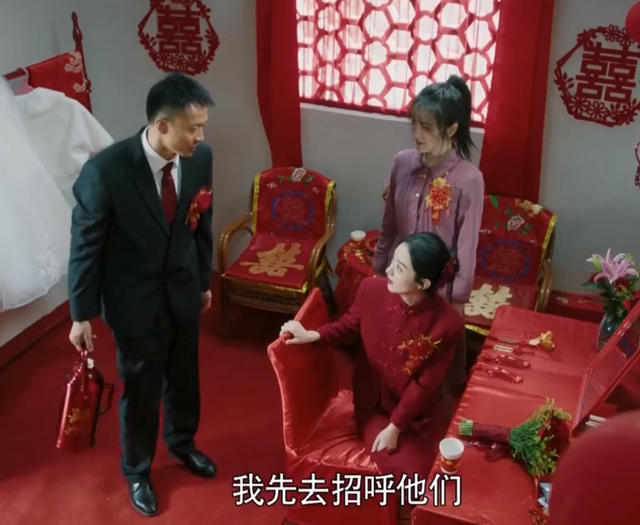 《幸福到万家》首播来了!赵丽颖演技在线,剧情写实郑晓龙太敢拍休闲区蓝鸢梦想 - Www.slyday.coM 《幸福到万家》首播来了!赵丽颖演技在线,剧情写实郑晓龙太敢拍休闲区蓝鸢梦想 - Www.slyday.coM