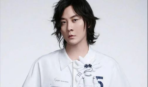 第六季功夫嘉年华火热来袭,网友:还会有常驻嘉宾张大仙吗?休闲区蓝鸢梦想 - Www.slyday.coM 第六季功夫嘉年华火热来袭,网友:还会有常驻嘉宾张大仙吗?休闲区蓝鸢梦想 - Www.slyday.coM