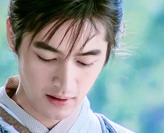 胡歌驼背像小老头,张子枫走路似老大爷,仪态差,颜值再高也白搭休闲区蓝鸢梦想 - Www.slyday.coM 胡歌驼背像小老头,张子枫走路似老大爷,仪态差,颜值再高也白搭休闲区蓝鸢梦想 - Www.slyday.coM