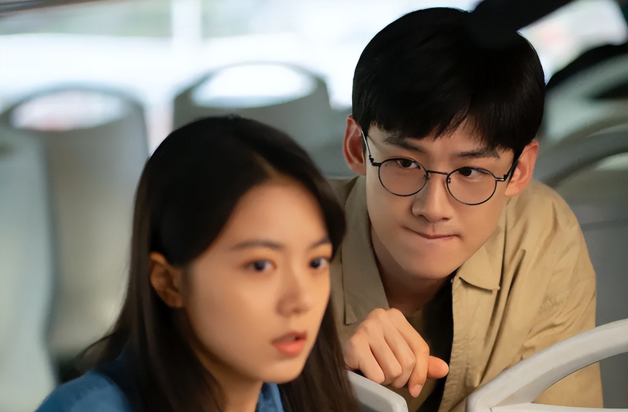 2022年上半年10佳国产剧，央视占了4部，最高分高达8.6分休闲区蓝鸢梦想 - Www.slyday.coM