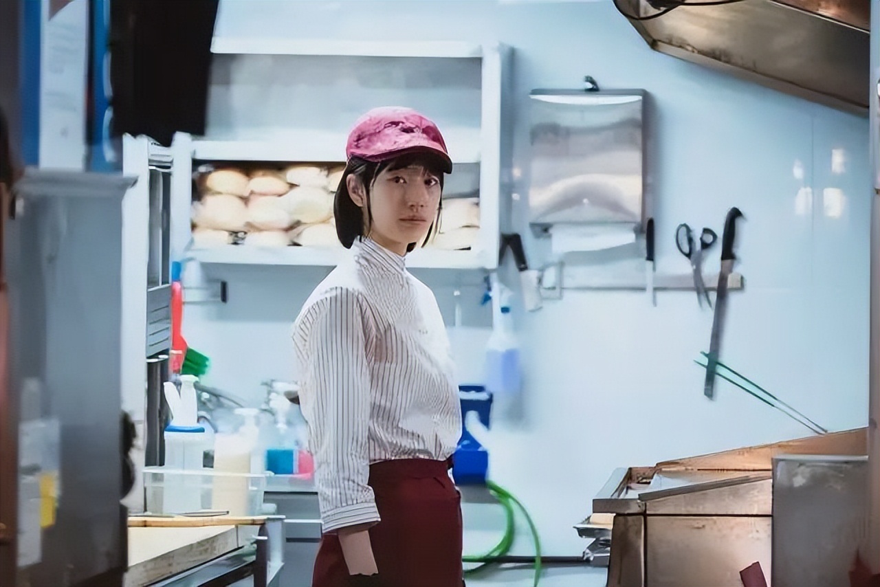 刚开播就被誉为剧版《寄生虫》,这部惊艳新剧不该被忽略!休闲区蓝鸢梦想 - Www.slyday.coM 刚开播就被誉为剧版《寄生虫》,这部惊艳新剧不该被忽略!休闲区蓝鸢梦想 - Www.slyday.coM