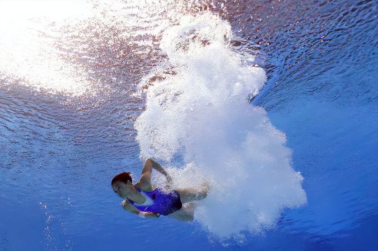 第100金 全红婵世锦赛首金连创三大纪录 弥补陈若琳遗憾 央视盛赞休闲区蓝鸢梦想 - Www.slyday.coM 第100金 全红婵世锦赛首金连创三大纪录 弥补陈若琳遗憾 央视盛赞休闲区蓝鸢梦想 - Www.slyday.coM