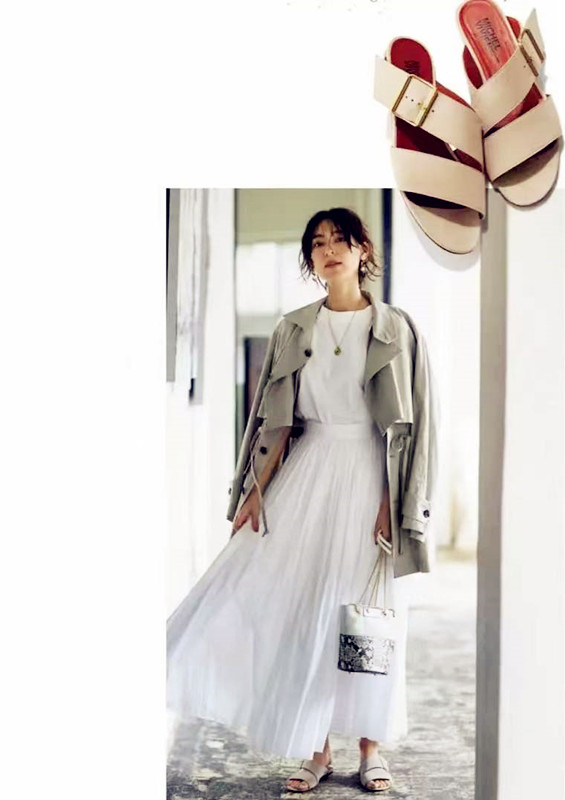 夏季凉鞋选品大全,18种示范6种技巧已备好,做走路带风的女人休闲区蓝鸢梦想 - Www.slyday.coM 夏季凉鞋选品大全,18种示范6种技巧已备好,做走路带风的女人休闲区蓝鸢梦想 - Www.slyday.coM