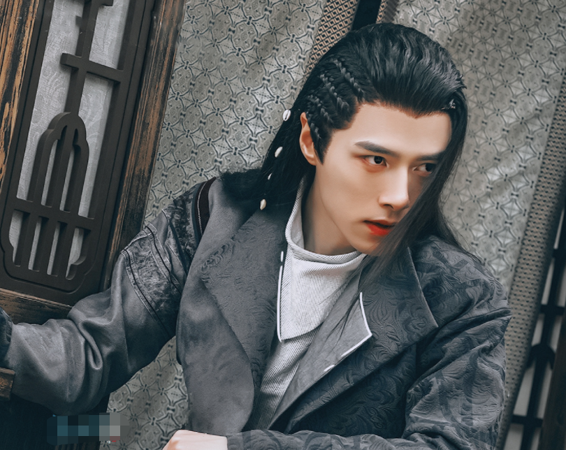 奔着肖战想追《玉骨遥》,看了片花,却被29岁男二号惊艳到了休闲区蓝鸢梦想 - Www.slyday.coM 奔着肖战想追《玉骨遥》,看了片花,却被29岁男二号惊艳到了休闲区蓝鸢梦想 - Www.slyday.coM