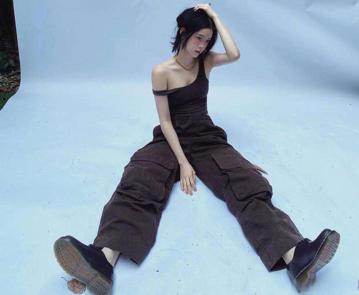 欧阳娜娜分享夏日写真，穿衣搭配惹争议，评论区内容扎心了休闲区蓝鸢梦想 - Www.slyday.coM