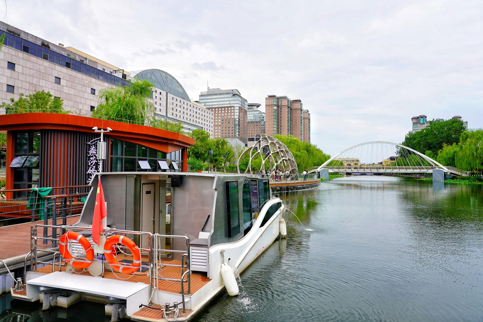 以河道复兴带动城市更新今年年底亮马河将建成6公里旅游航线