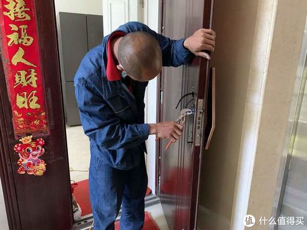 VOC可视对讲猫眼指纹锁T11C怎么样？值得买吗？入手功能评测休闲区蓝鸢梦想 - Www.slyday.coM