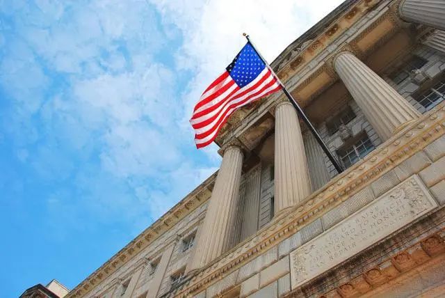 美国商务部大楼 资料图 图源:视觉中国