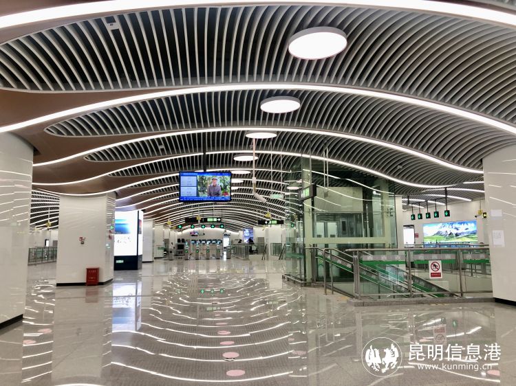 昆明地铁5号线正式开通初期运营 22座车站全部开放49分钟跑完全程休闲区蓝鸢梦想 - Www.slyday.coM