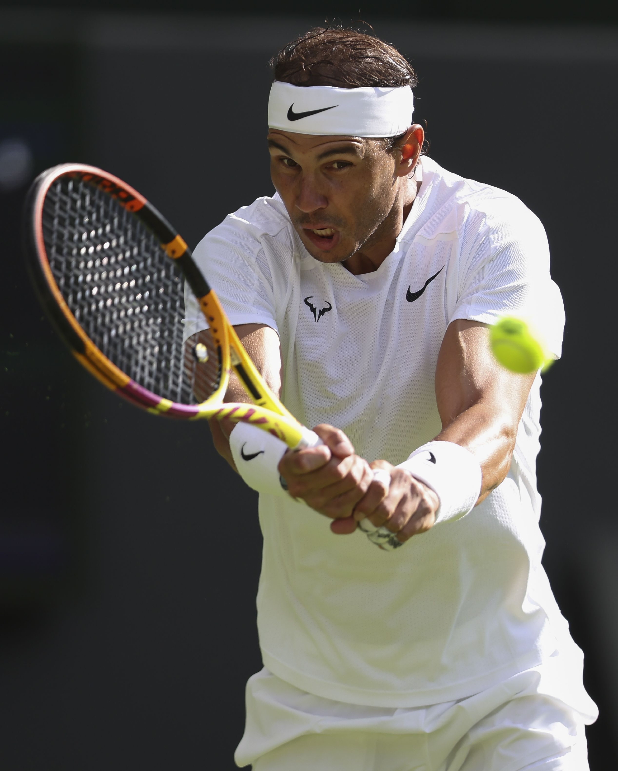 网球温网纳达尔首轮晋级