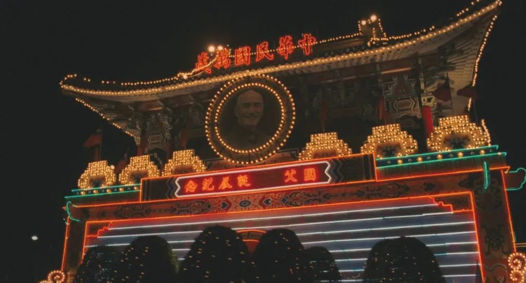 “想了解我，就去看我的电影”休闲区蓝鸢梦想 - Www.slyday.coM