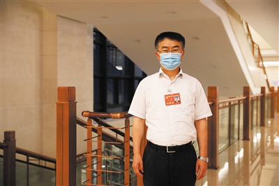 北京市商务局党组书记丁勇:推动消费提质升级 满足群众消费新需求