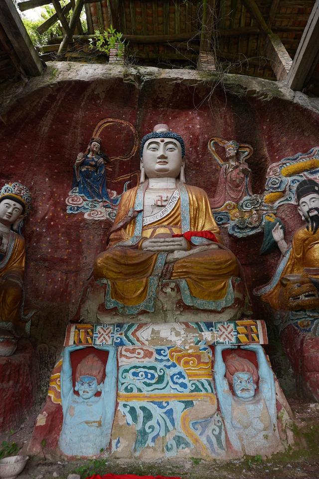 成都周边一个超小众的地方,有静谧佛陀群像,浮躁的你一定要来看休闲区蓝鸢梦想 - Www.slyday.coM 成都周边一个超小众的地方,有静谧佛陀群像,浮躁的你一定要来看休闲区蓝鸢梦想 - Www.slyday.coM