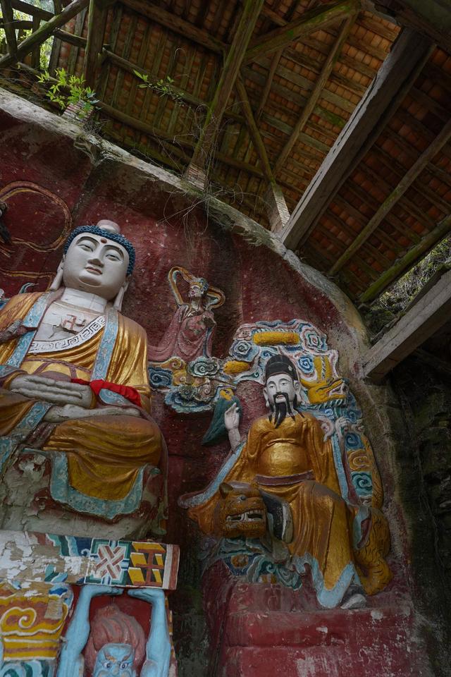 成都周边一个超小众的地方,有静谧佛陀群像,浮躁的你一定要来看休闲区蓝鸢梦想 - Www.slyday.coM 成都周边一个超小众的地方,有静谧佛陀群像,浮躁的你一定要来看休闲区蓝鸢梦想 - Www.slyday.coM