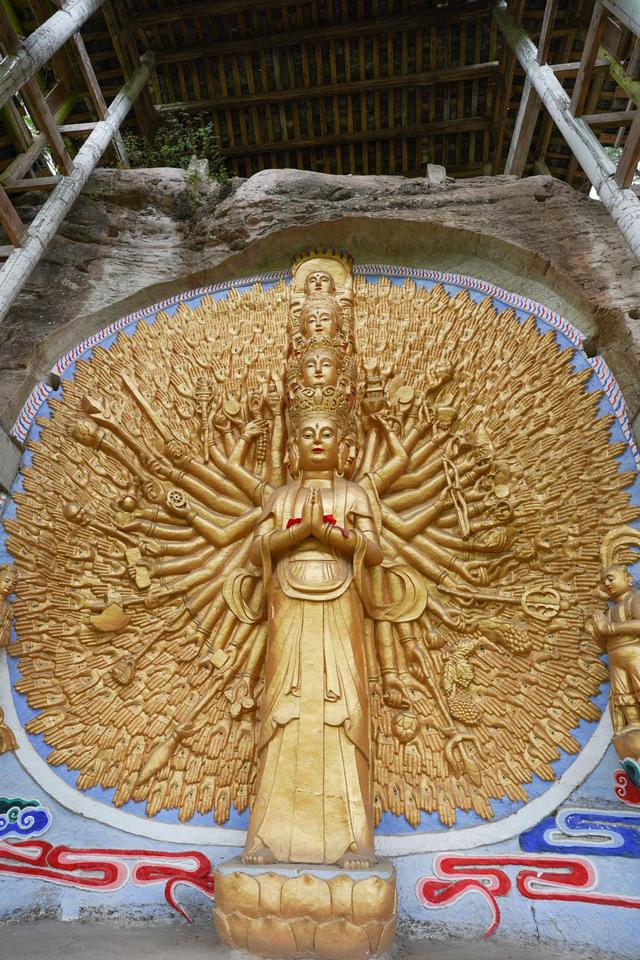 成都周边一个超小众的地方,有静谧佛陀群像,浮躁的你一定要来看休闲区蓝鸢梦想 - Www.slyday.coM 成都周边一个超小众的地方,有静谧佛陀群像,浮躁的你一定要来看休闲区蓝鸢梦想 - Www.slyday.coM