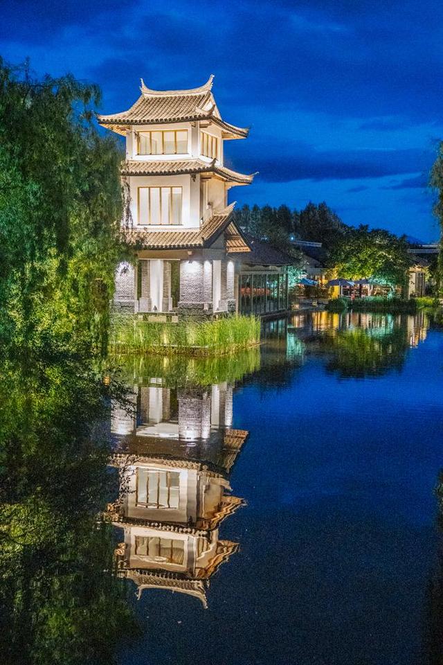 丽江铂尔曼的酒店太舒服了,泡浴缸、晒太阳,度假就应该这样休闲区蓝鸢梦想 - Www.slyday.coM 丽江铂尔曼的酒店太舒服了,泡浴缸、晒太阳,度假就应该这样休闲区蓝鸢梦想 - Www.slyday.coM