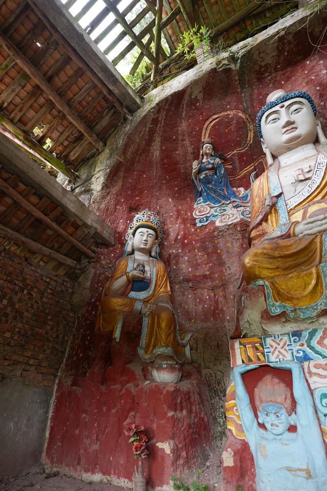 成都周边一个超小众的地方,有静谧佛陀群像,浮躁的你一定要来看休闲区蓝鸢梦想 - Www.slyday.coM 成都周边一个超小众的地方,有静谧佛陀群像,浮躁的你一定要来看休闲区蓝鸢梦想 - Www.slyday.coM