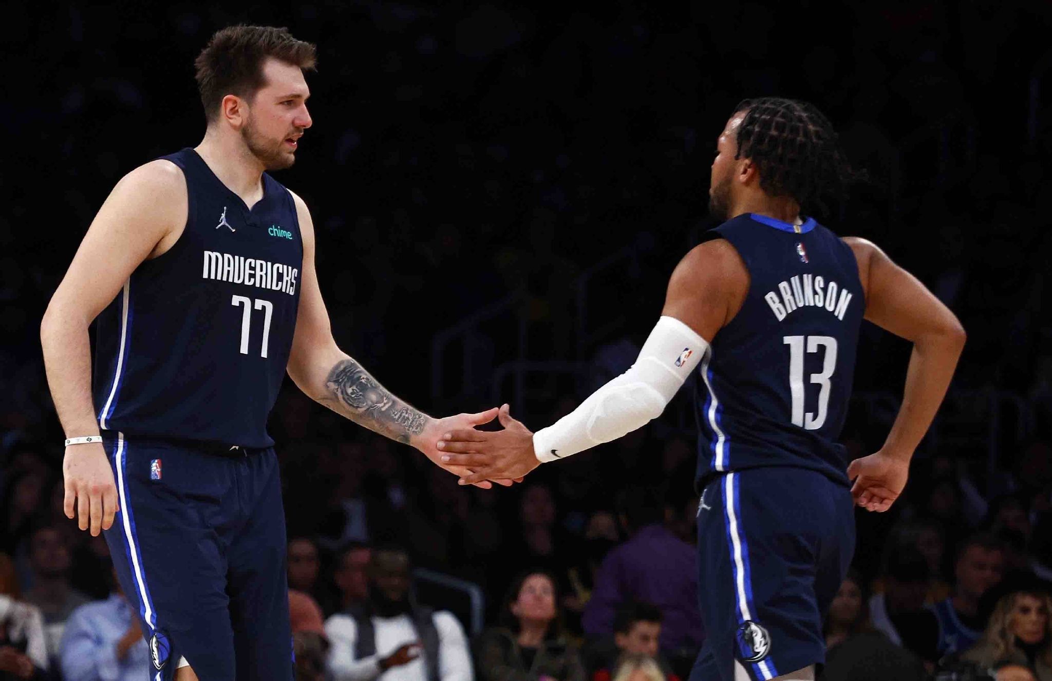 身高1米85的33号秀!尼克斯要给4年1.1亿大合同!这太疯狂了啊休闲区蓝鸢梦想 - Www.slyday.coM 身高1米85的33号秀!尼克斯要给4年1.1亿大合同!这太疯狂了啊休闲区蓝鸢梦想 - Www.slyday.coM