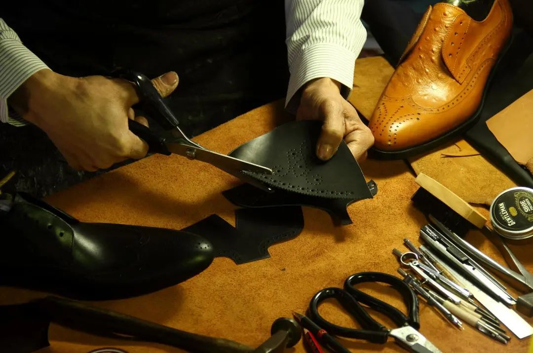 男士皮鞋你会区分吗？和TCE一起看看吧。休闲区蓝鸢梦想 - Www.slyday.coM