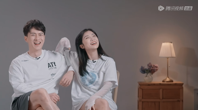 《爱情这件小事》首播，三大恋综CP曝初吻地点，罗拉王再撒糖休闲区蓝鸢梦想 - Www.slyday.coM