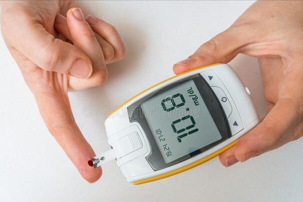 西梅汁真的可以通便吗?长期喝西梅汁对身体有危害吗?请看本文休闲区蓝鸢梦想 - Www.slyday.coM 西梅汁真的可以通便吗?长期喝西梅汁对身体有危害吗?请看本文休闲区蓝鸢梦想 - Www.slyday.coM