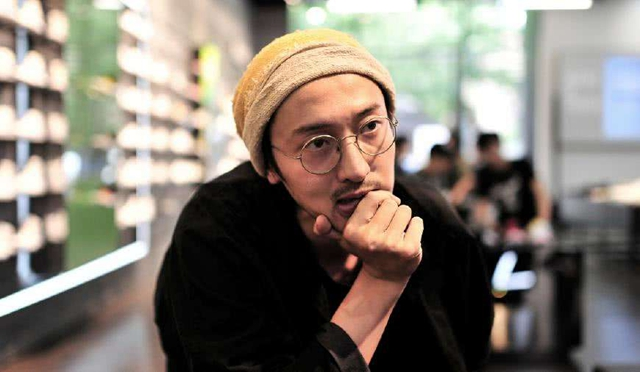 王传君齐溪公开恋情：祝你们拥有滚烫的夏天，爱咋咋地休闲区蓝鸢梦想 - Www.slyday.coM