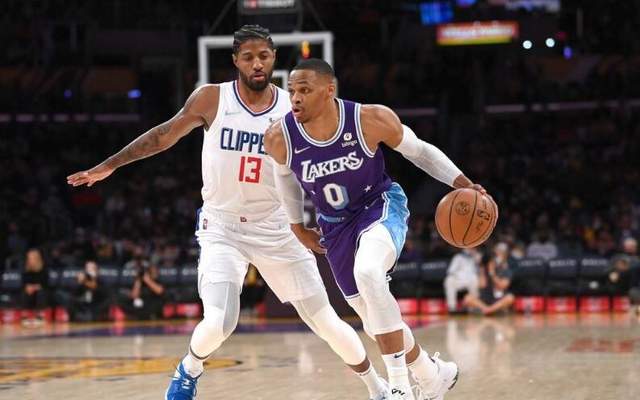 4年2.21亿!最后一年6127万!威少续约合同曝光,谁会是冤大头?休闲区蓝鸢梦想 - Www.slyday.coM 4年2.21亿!最后一年6127万!威少续约合同曝光,谁会是冤大头?休闲区蓝鸢梦想 - Www.slyday.coM