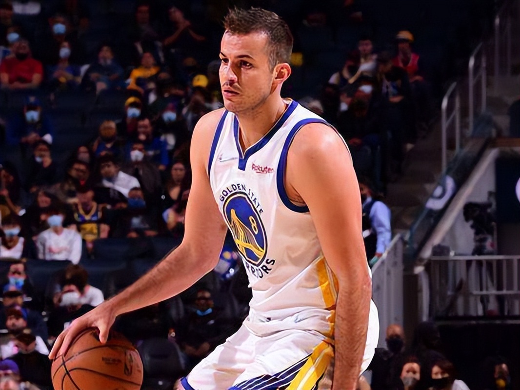 再见勇士!两人离队,主力锋线或流失自由市场,34岁老将继续留队休闲区蓝鸢梦想 - Www.slyday.coM 再见勇士!两人离队,主力锋线或流失自由市场,34岁老将继续留队休闲区蓝鸢梦想 - Www.slyday.coM