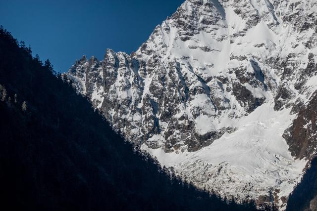 超多人选择徒步去雨崩,因为这里囊括了世界最美的景色休闲区蓝鸢梦想 - Www.slyday.coM 超多人选择徒步去雨崩,因为这里囊括了世界最美的景色休闲区蓝鸢梦想 - Www.slyday.coM